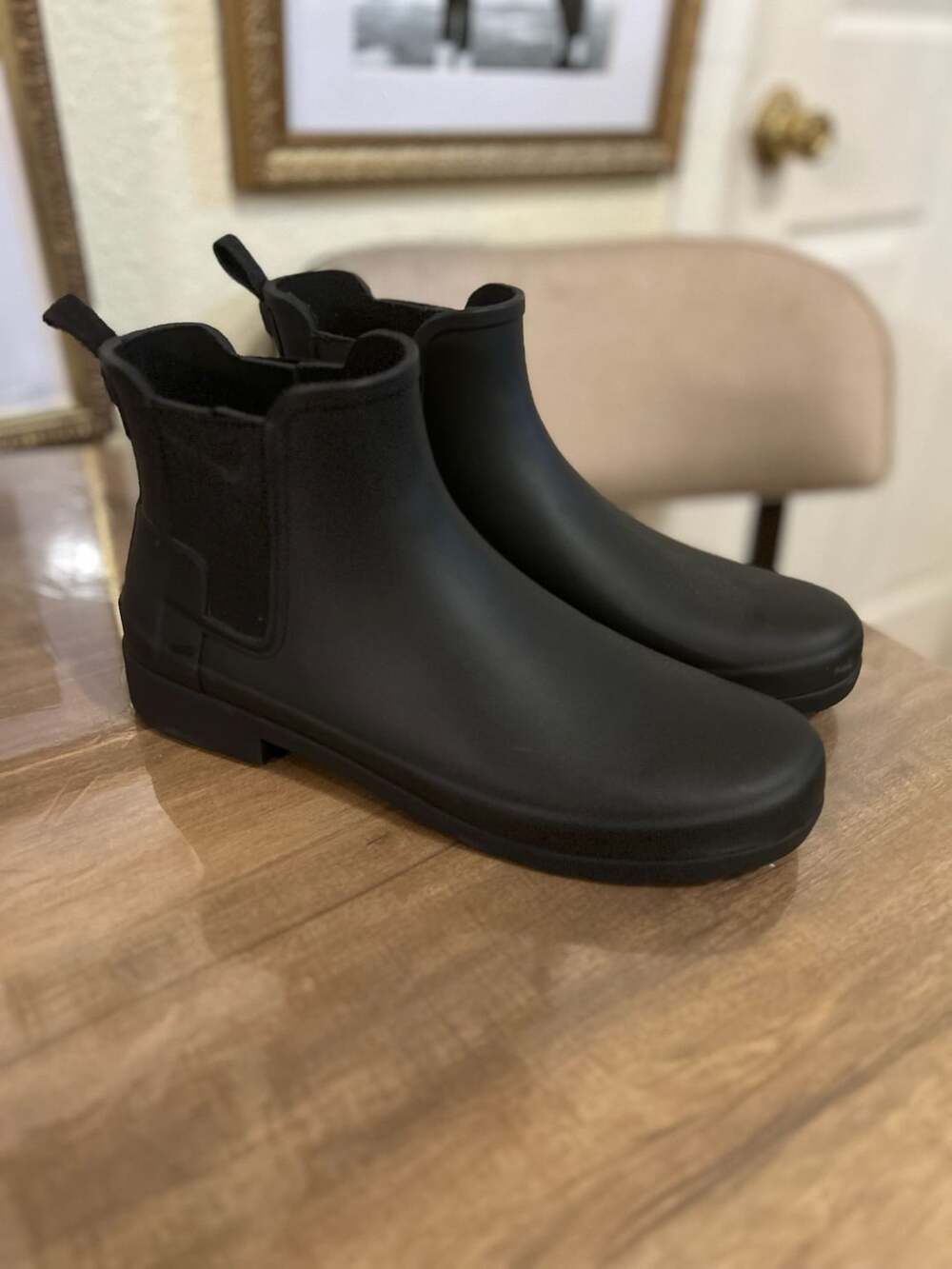 Hunter Women's Refined Slim Fit Chelsea Rain Boots Black